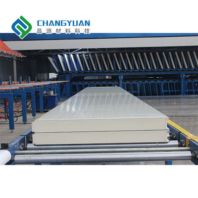 50mm PU Sandwich Panel ścienny Poliuretanowe strukturalne panele izolacyjne Lekkie