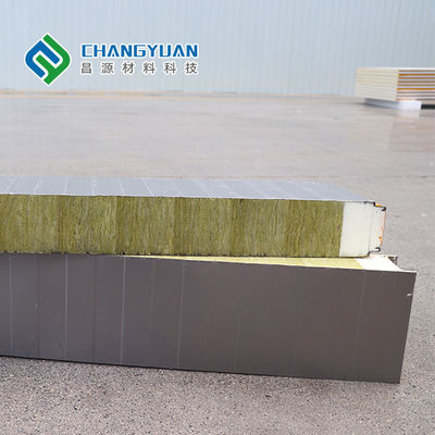 Grubość 100/150/200 mm Izolowany system ścienny z paneli warstwowych Pu