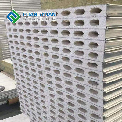 Panele warstwowe izolacyjne o szerokości 1000 mm-1500 mm Ognioodporne panele warstwowe