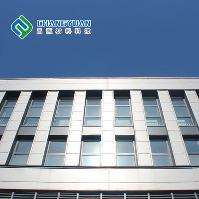 Dźwiękoodporny PU Sandwich Panel przeciw korozji szerokość 50 mm