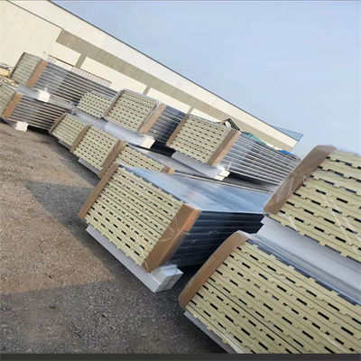 Dostosowywalny PU Sandwich Panel dla zrównoważonych i ognioodpornych budynków