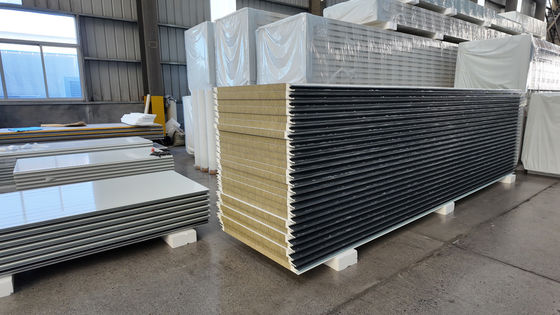Wytrzymały PU Panel ścienny wysokiej wytrzymałości szerokość zakres 50-1130mm