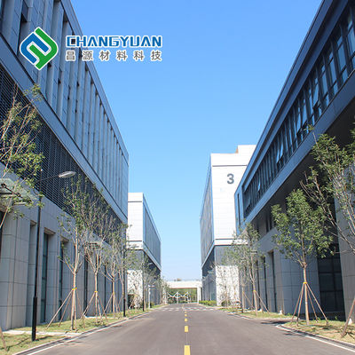 Zwiększenie wydajności budynku na zewnątrz izolowanych paneli ściennych