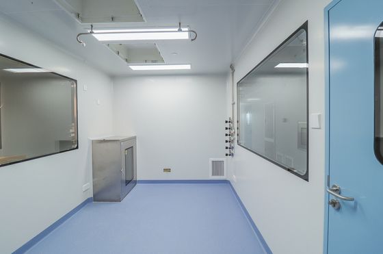 Szybki montaż materiału na panele ścienne do pomieszczeń czystych