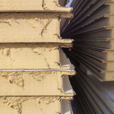 Inteligentny pojemnik do uprawy białych pieczarek, oszczędzający miejsce dzięki modułowej konstrukcji i niestandardowym rozmiarom